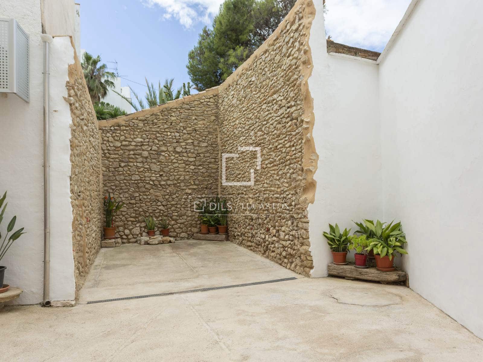 7 makuuhuone Kaupallinen myytävänä paikassa Pego mukana 
autotalli - 475 000 € (Ref: 9635062)