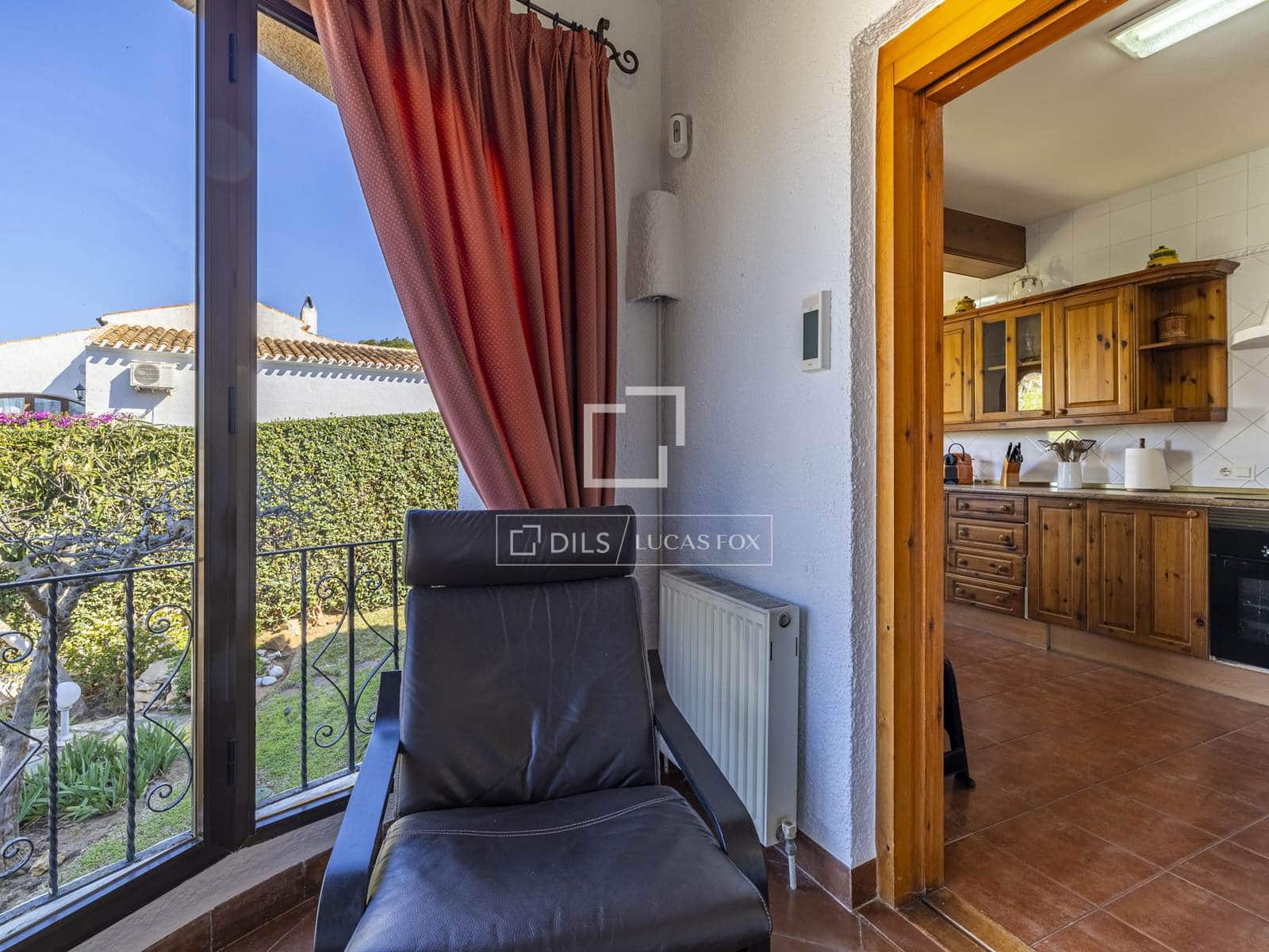 4 sovrum Villa till salu i Javea / Xabia med pool garage - 695 000 € (Ref: 9635065)