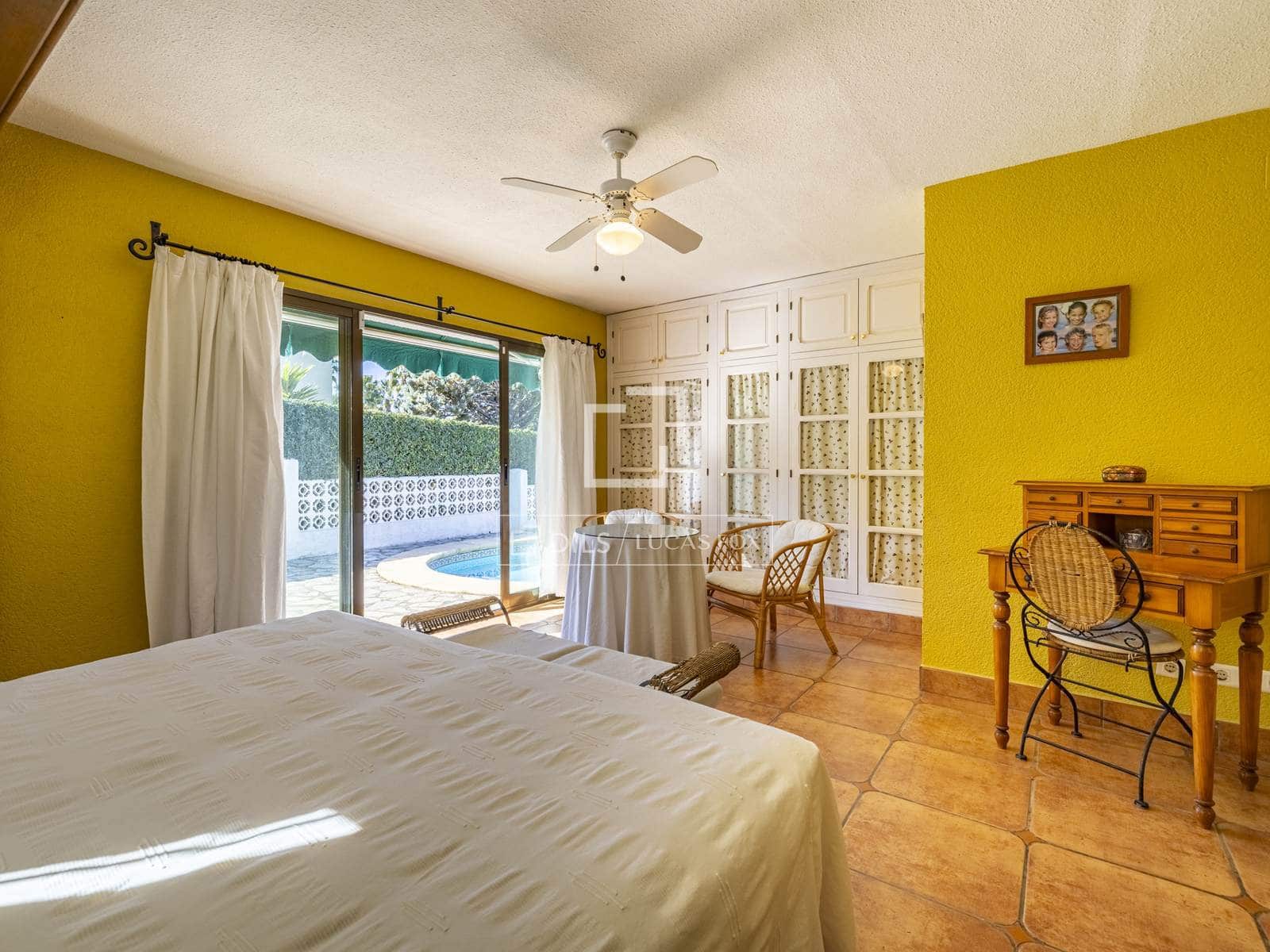 4 sovrum Villa till salu i Javea / Xabia med pool garage - 695 000 € (Ref: 9635065)