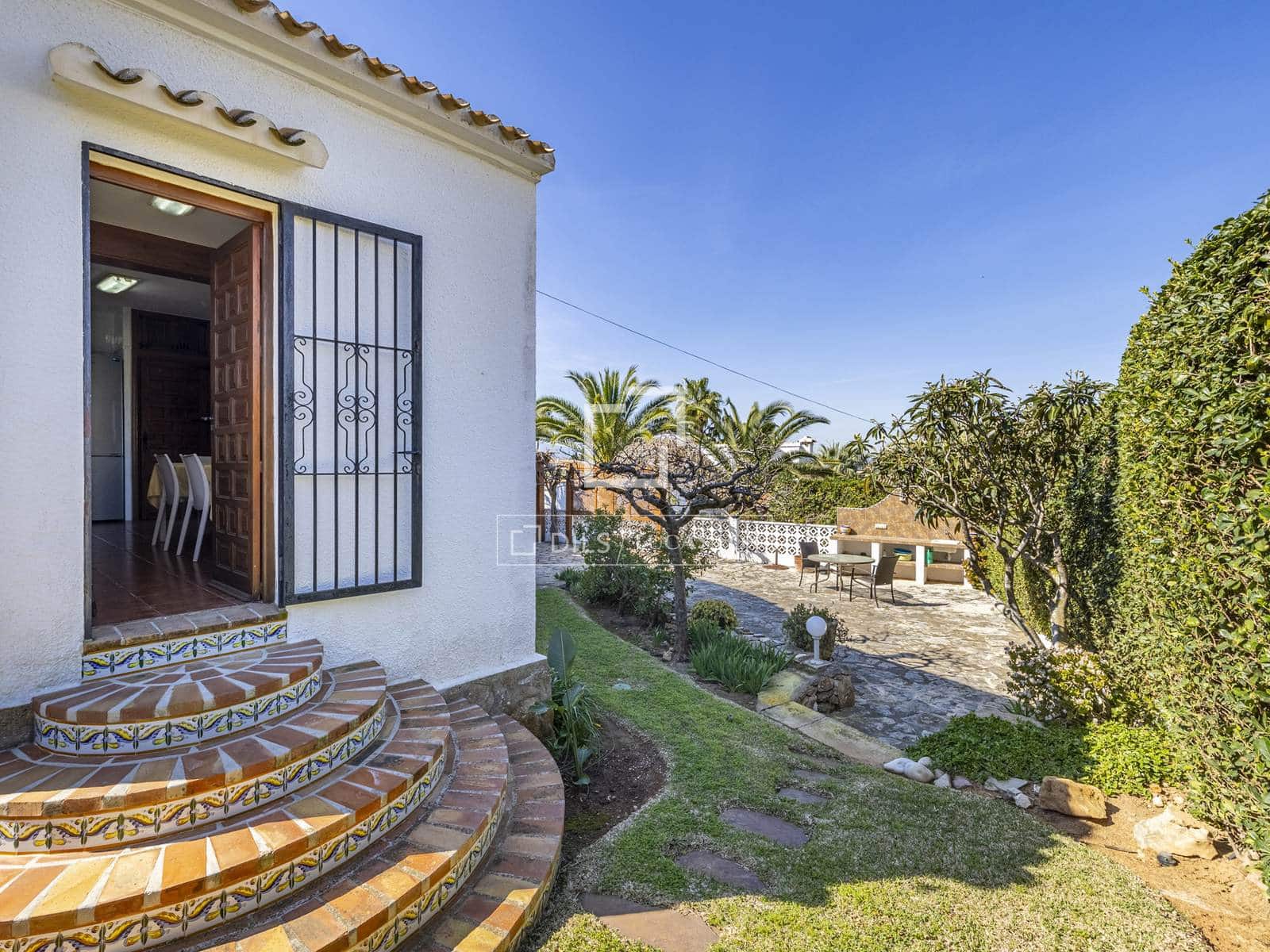 4 sovrum Villa till salu i Javea / Xabia med pool garage - 695 000 € (Ref: 9635065)