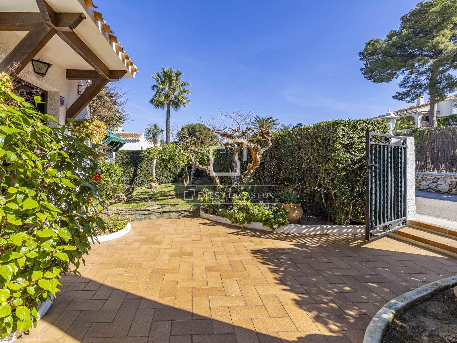 4 sovrum Villa till salu i Javea / Xabia med pool garage - 695 000 € (Ref: 9635065)