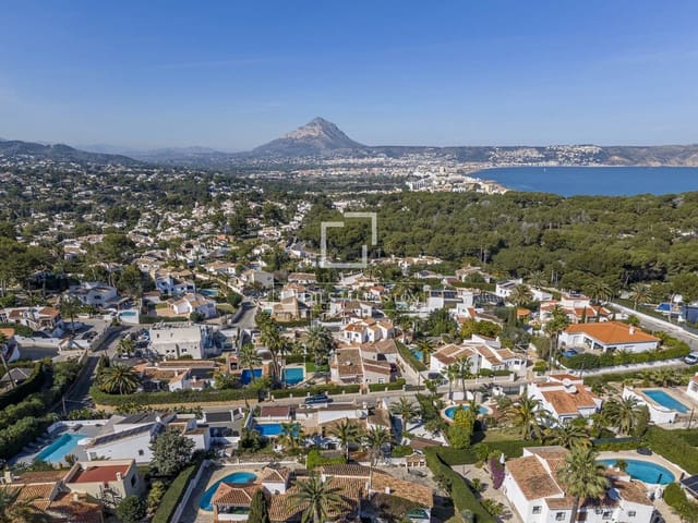 4 sovrum Villa till salu i Javea / Xàbia med pool garage - 695 000 € (Ref: 9635065)