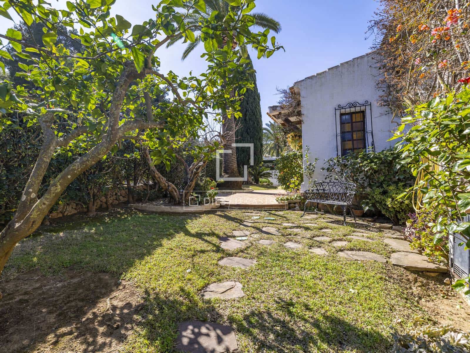 4 sovrum Villa till salu i Javea / Xabia med pool garage - 695 000 € (Ref: 9635065)