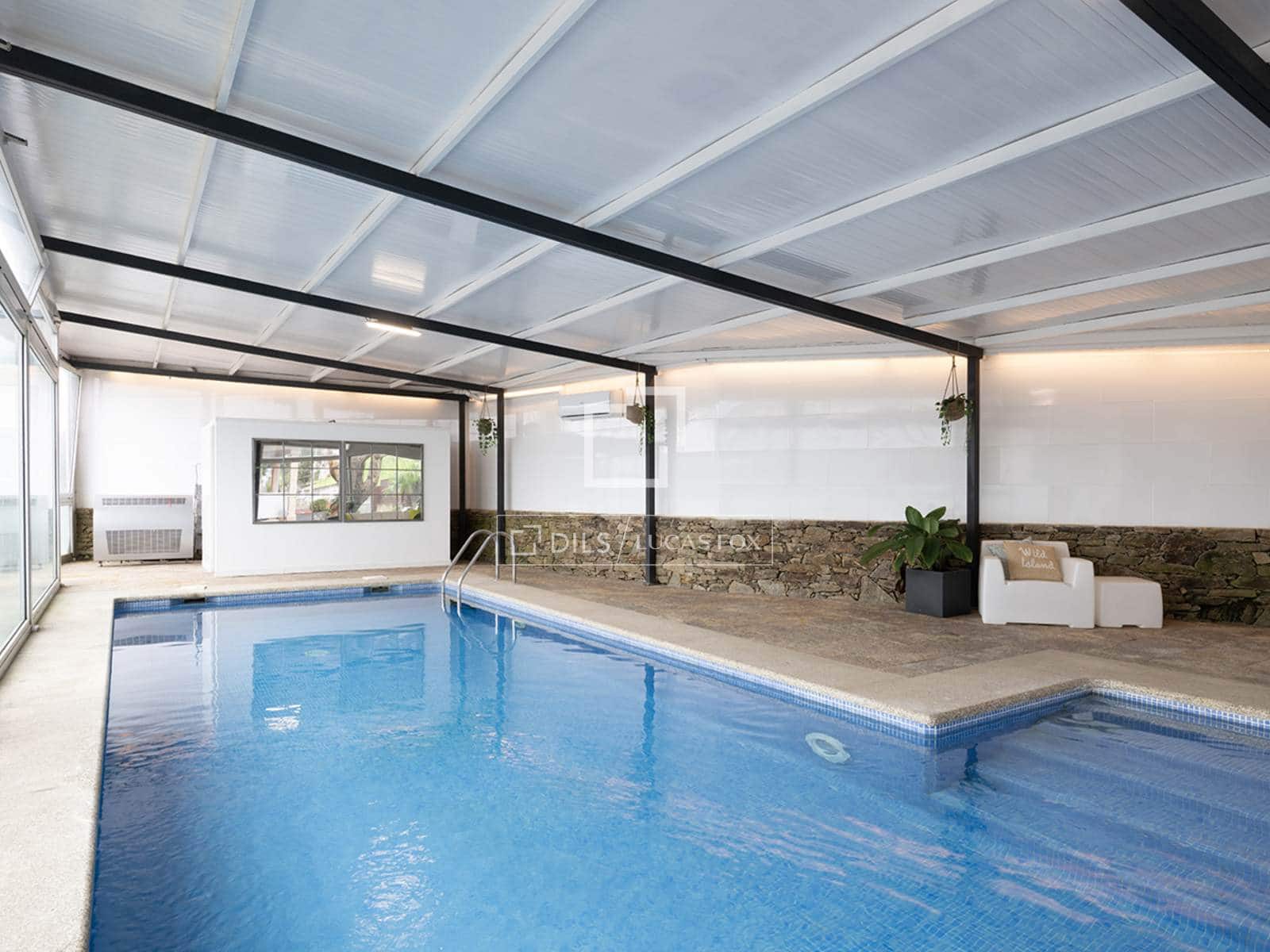 4 sovrum Villa till salu i Vigo med pool garage - 890 000 € (Ref: 9636174)