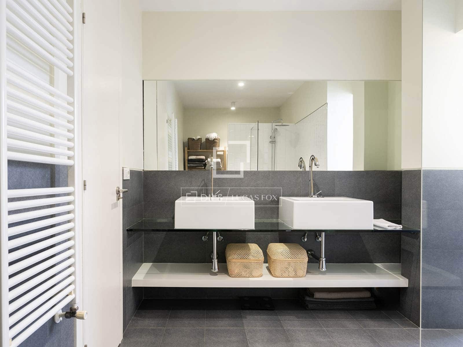 4 sovrum Villa till salu i Vigo med pool garage - 890 000 € (Ref: 9636174)