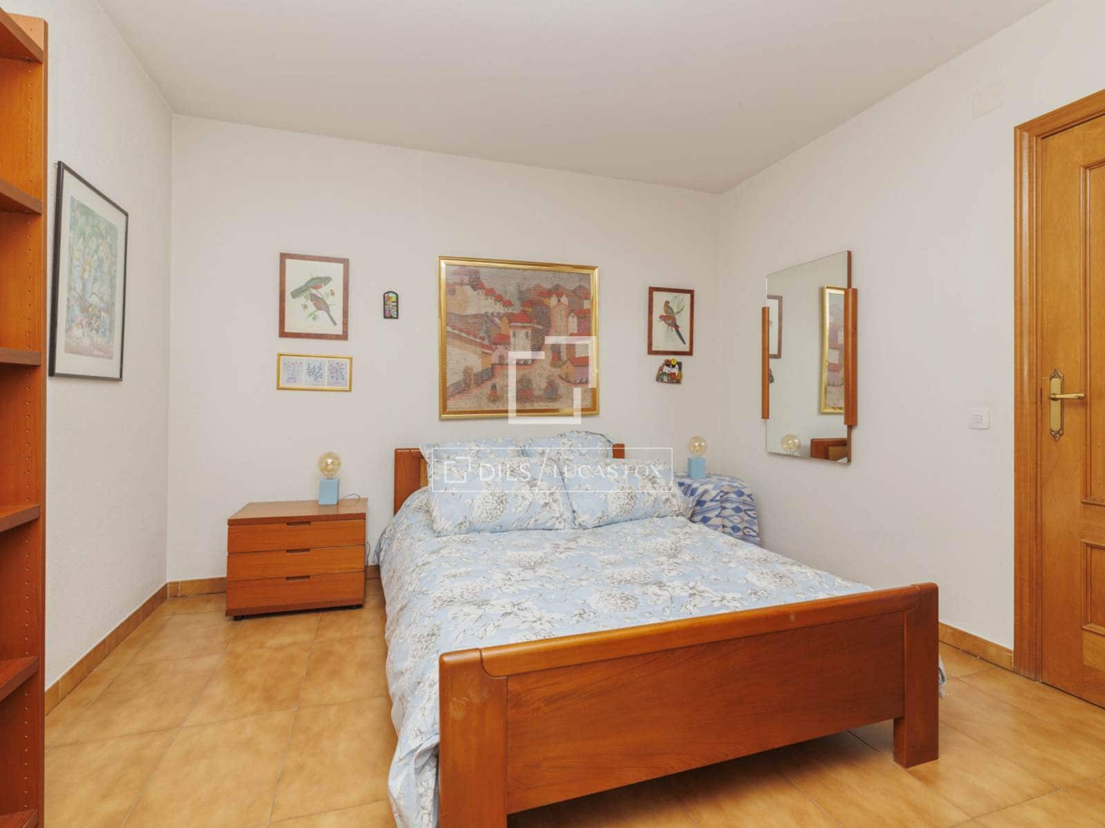 6 makuuhuone Huvila myytävänä paikassa Pozuelo de Alarcon mukana uima-altaan 
autotalli - 2 250 000 € (Ref: 9638877)