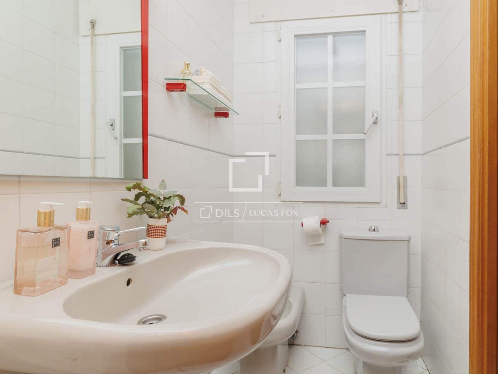 6 makuuhuone Huvila myytävänä paikassa Pozuelo de Alarcon mukana uima-altaan 
autotalli - 2 250 000 € (Ref: 9638877)