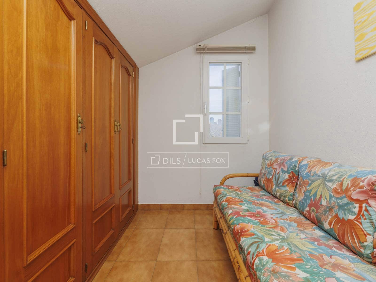 6 makuuhuone Huvila myytävänä paikassa Pozuelo de Alarcon mukana uima-altaan 
autotalli - 2 250 000 € (Ref: 9638877)