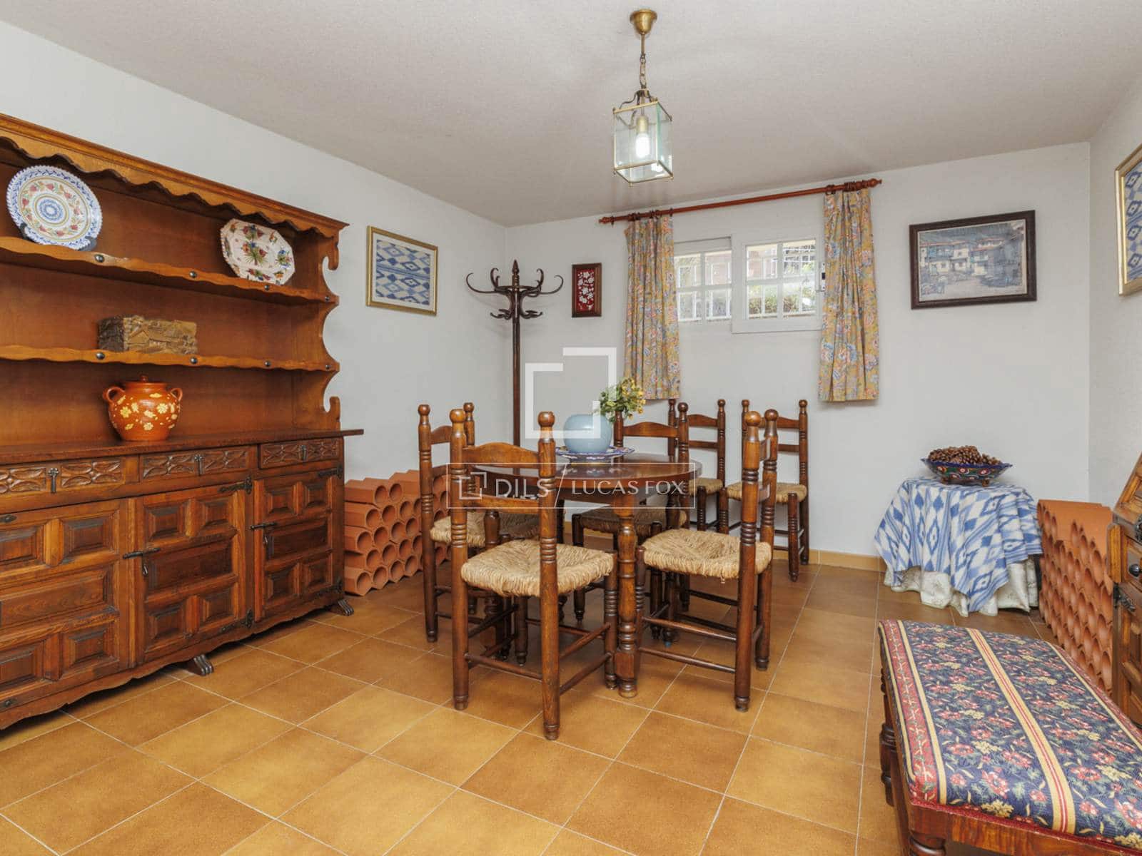 6 makuuhuone Huvila myytävänä paikassa Pozuelo de Alarcon mukana uima-altaan 
autotalli - 2 250 000 € (Ref: 9638877)