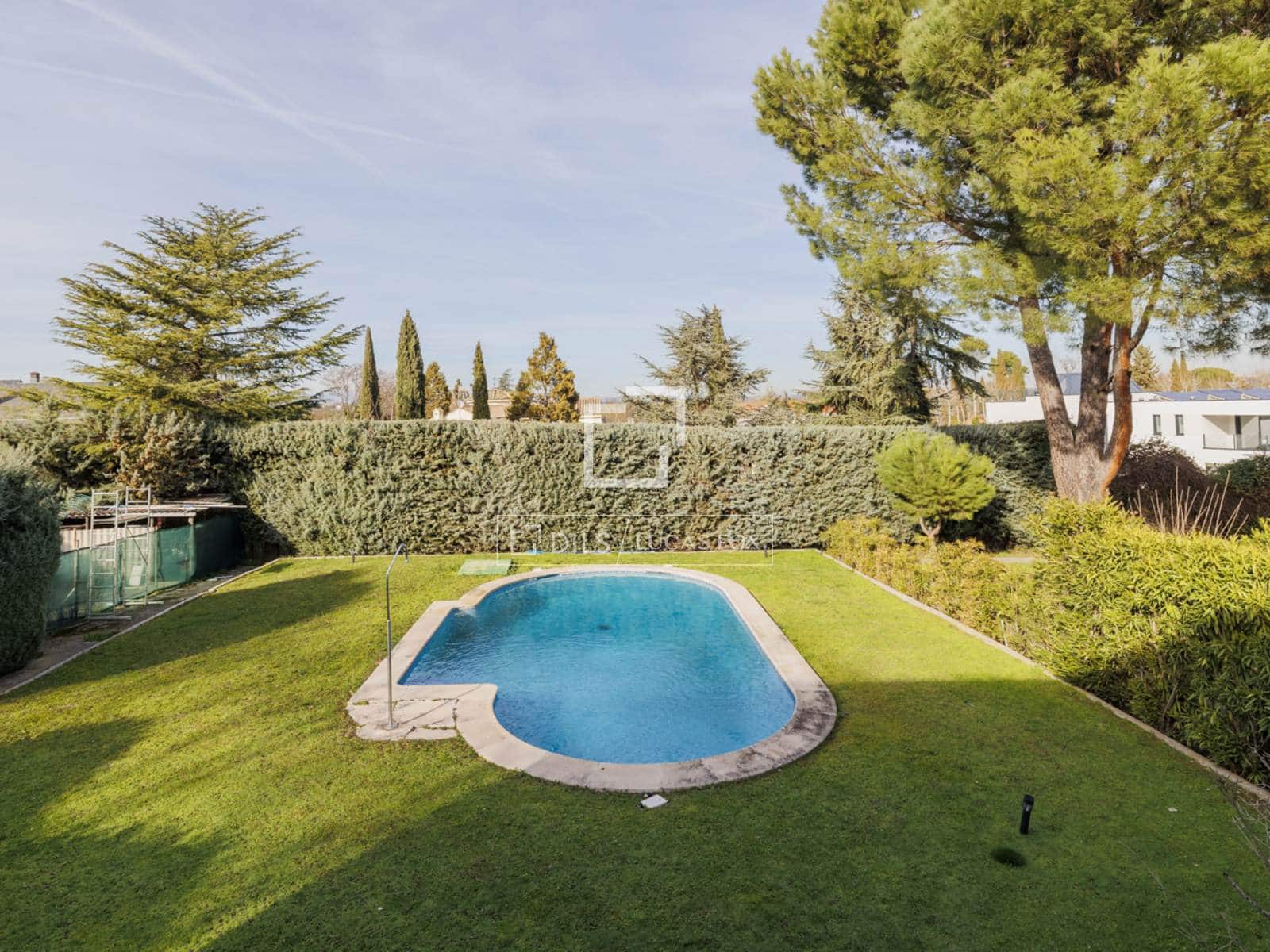 6 makuuhuone Huvila myytävänä paikassa Pozuelo de Alarcon mukana uima-altaan 
autotalli - 2 250 000 € (Ref: 9638877)