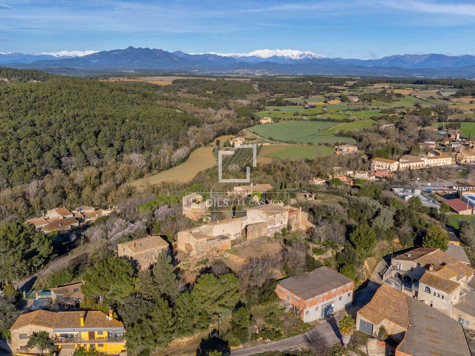 Finca/Herregård til salgs i Pontos - € 400 000 (Ref: 9640504)