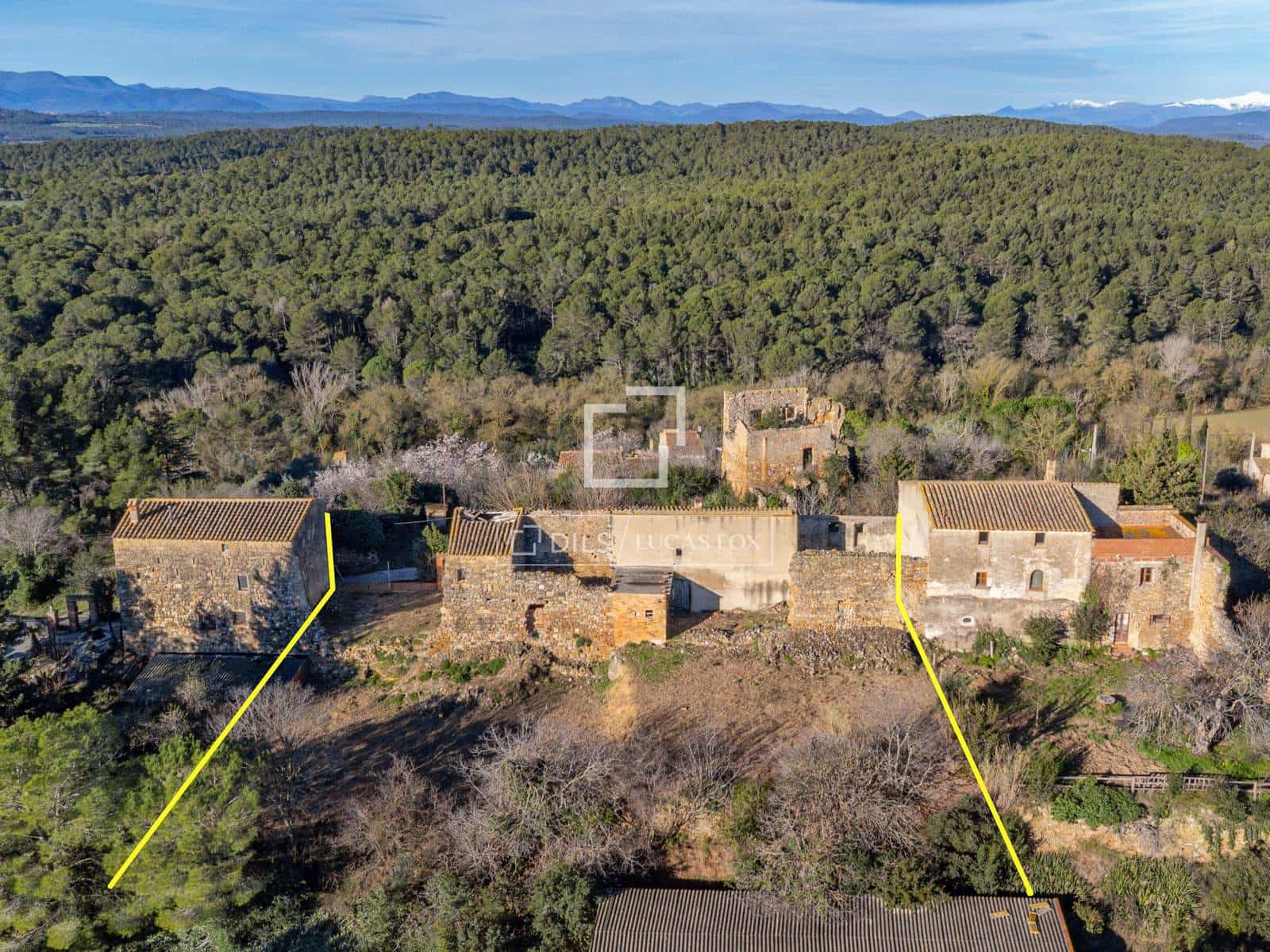 Finca/Herregård til salgs i Pontos - € 400 000 (Ref: 9640504)