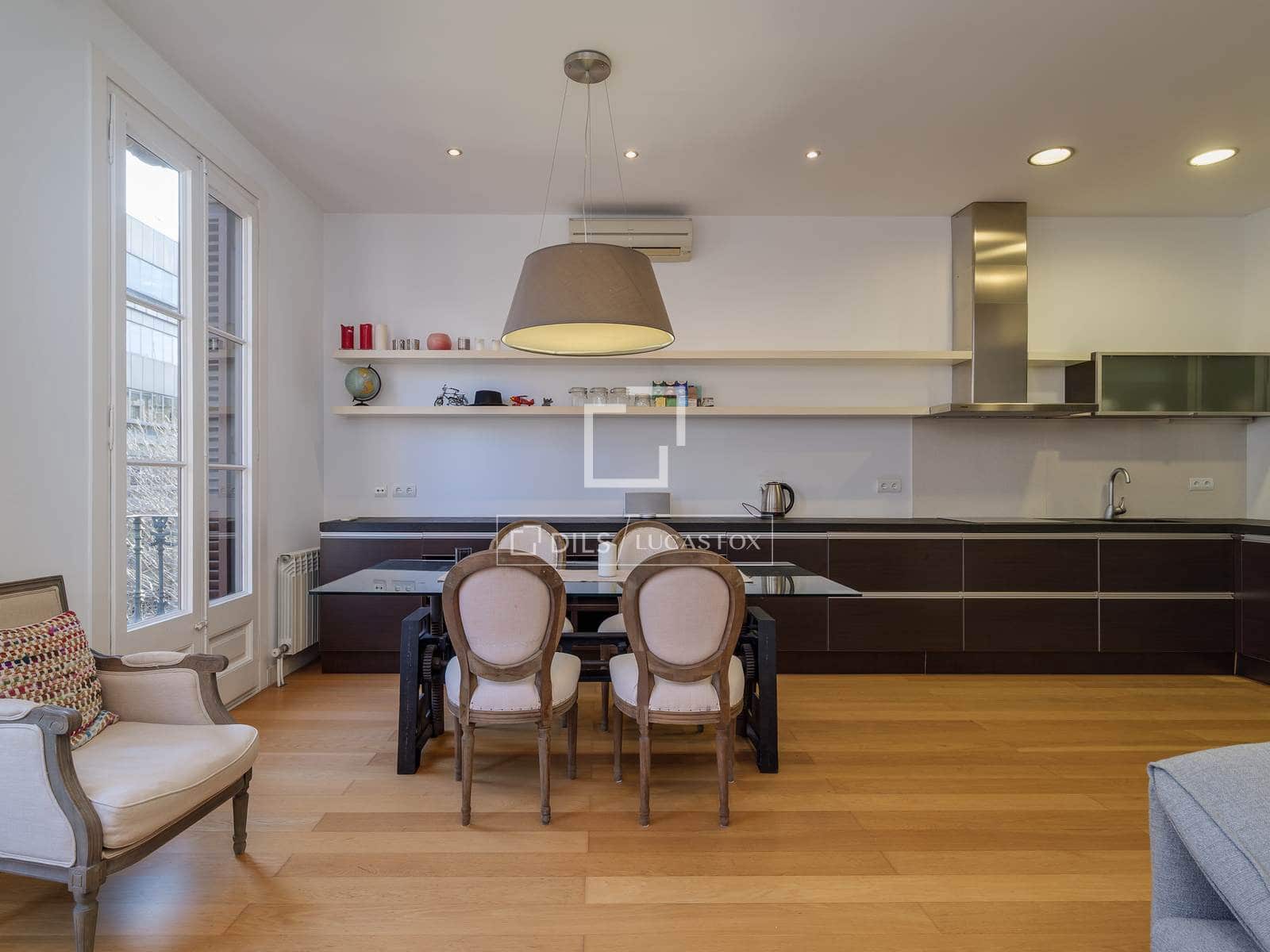 Appartement de 2 chambres à louer à Barcelone ville - 1 995 € (Ref: 9640941)