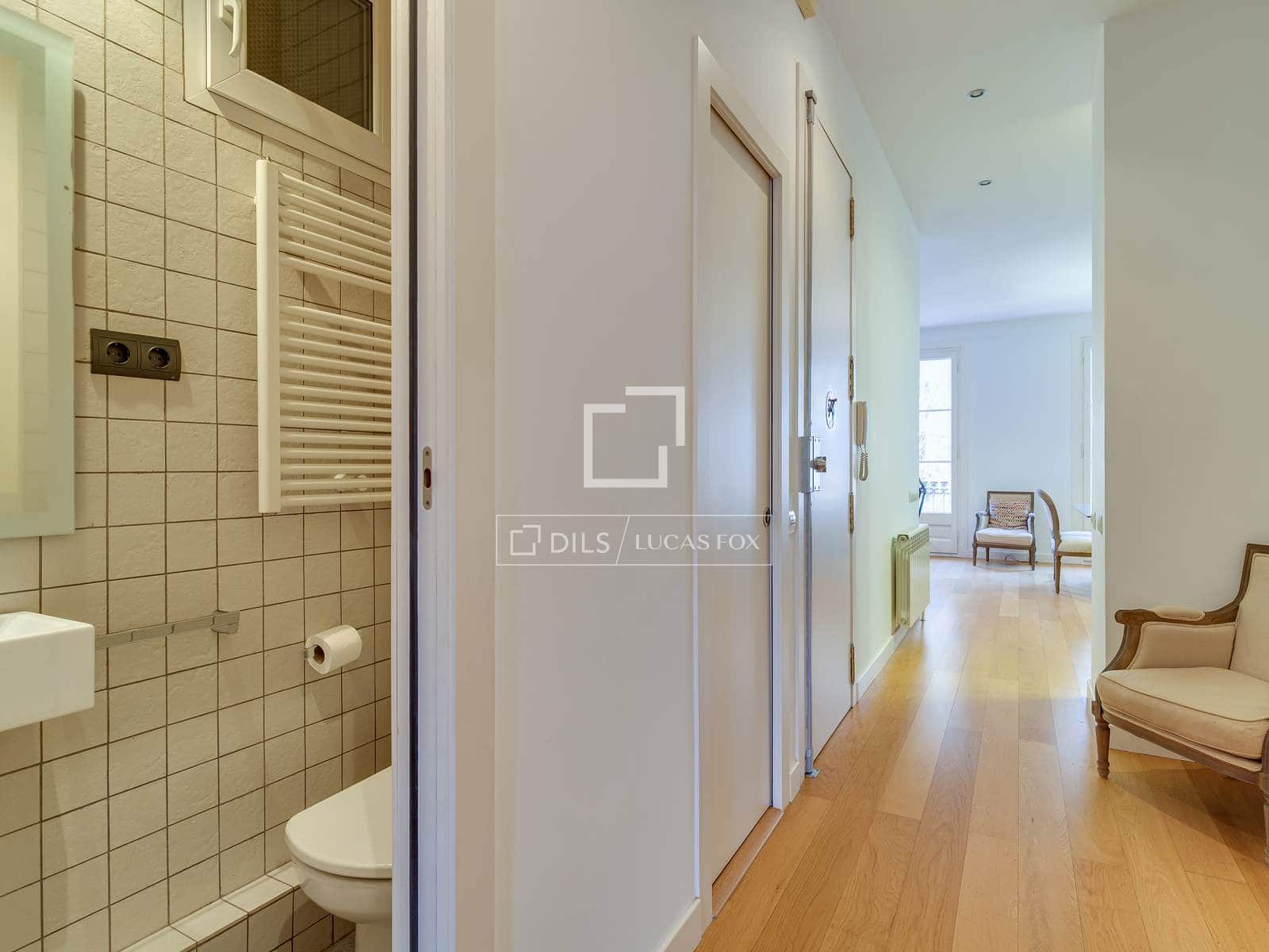 Appartement de 2 chambres à louer à Barcelone ville - 1 995 € (Ref: 9640941)