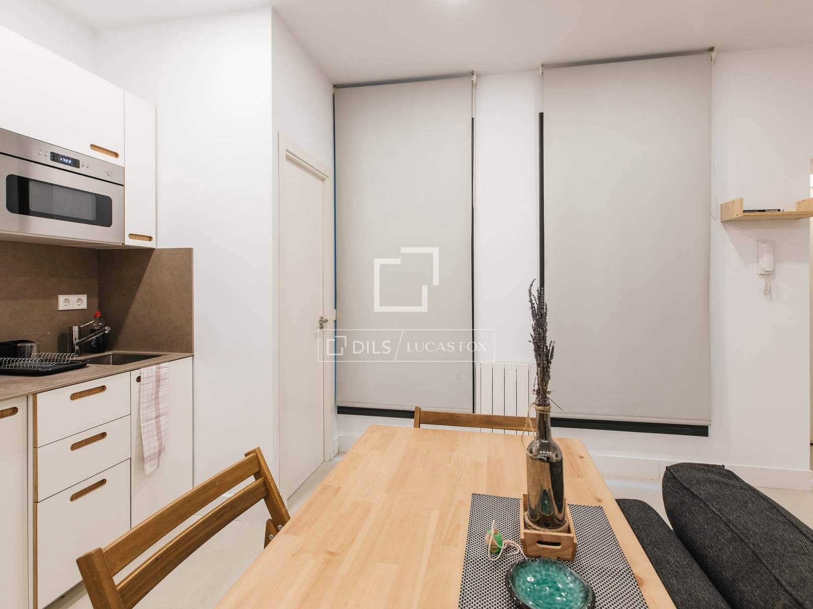 Lejlighed til leje i Madrid by - € 1.600 (Ref: 9640942)