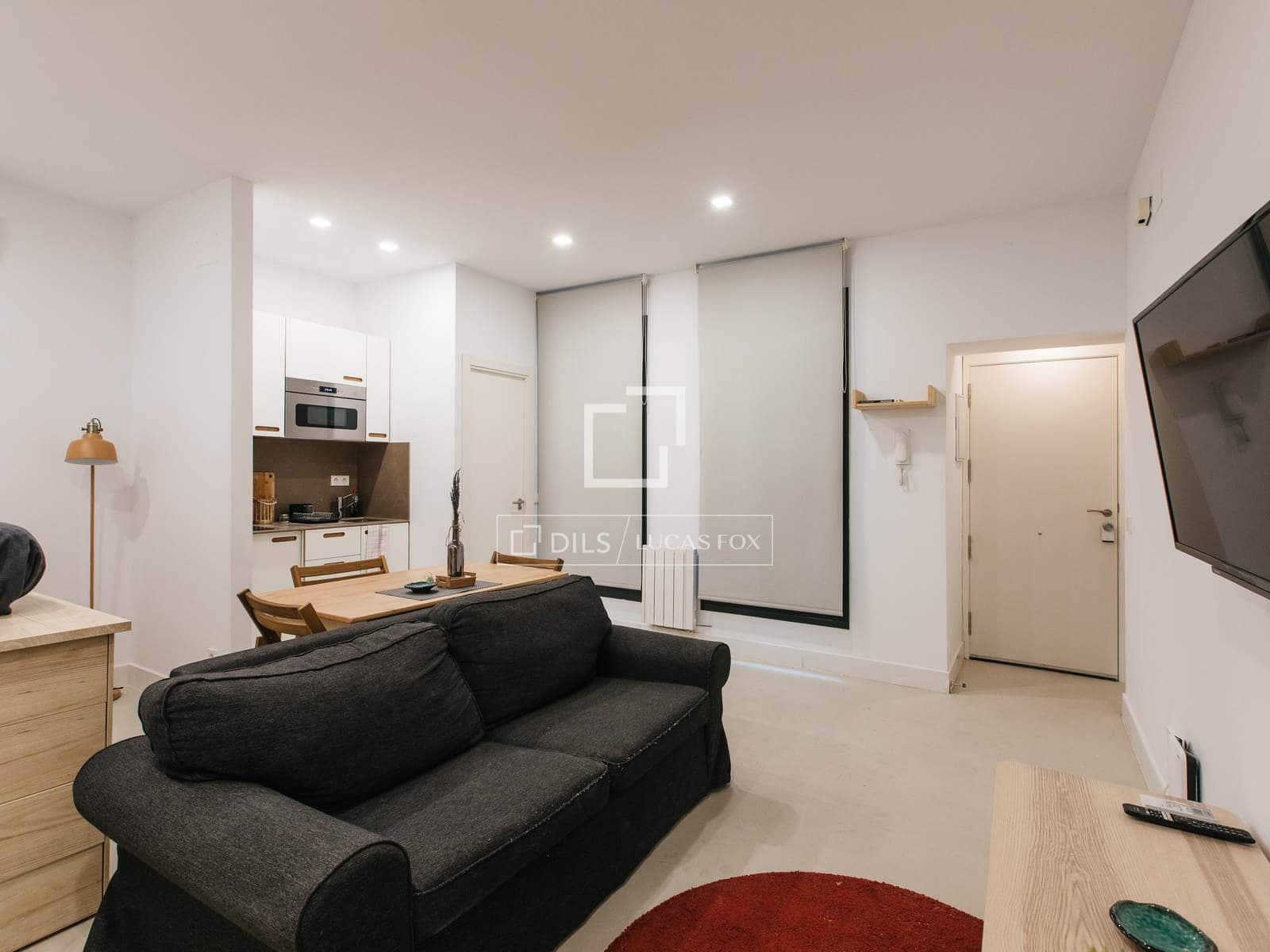 Lejlighed til leje i Madrid by - € 1.600 (Ref: 9640942)