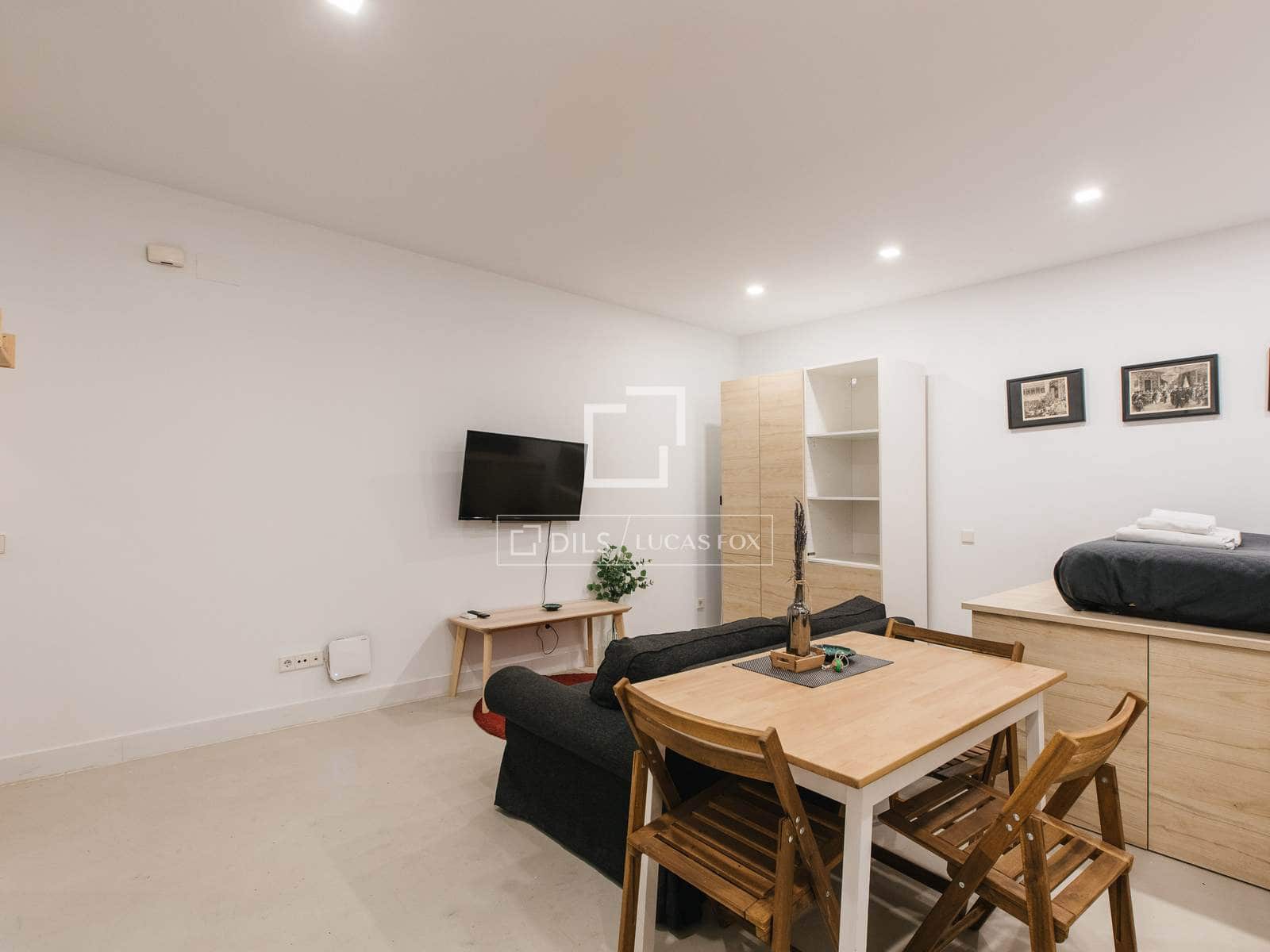 Lejlighed til leje i Madrid by - € 1.600 (Ref: 9640942)