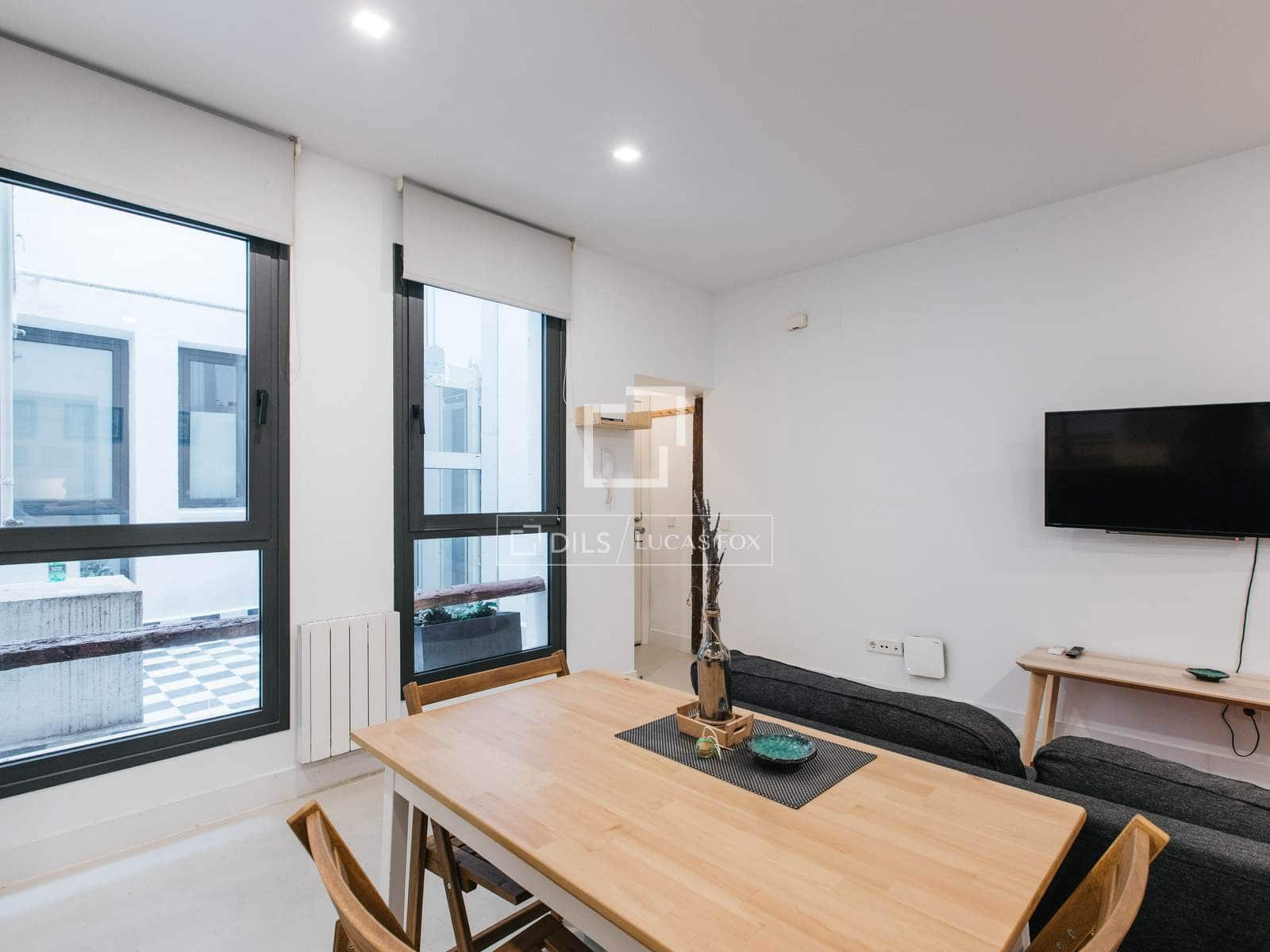 Lejlighed til leje i Madrid by - € 1.600 (Ref: 9640942)