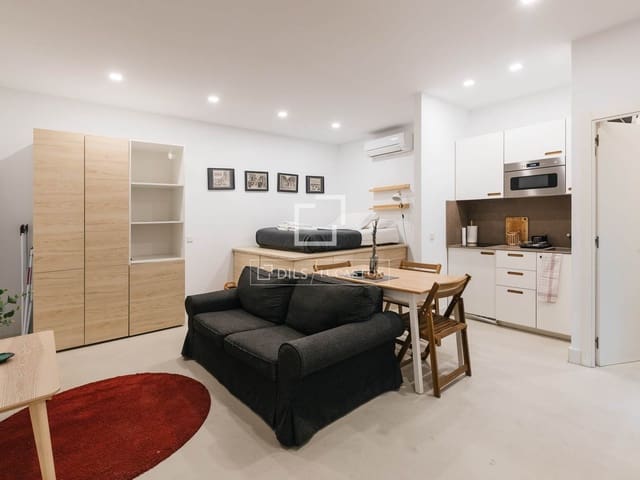 Lejlighed til leje i Madrid by - € 1.600 (Ref: 9640942)