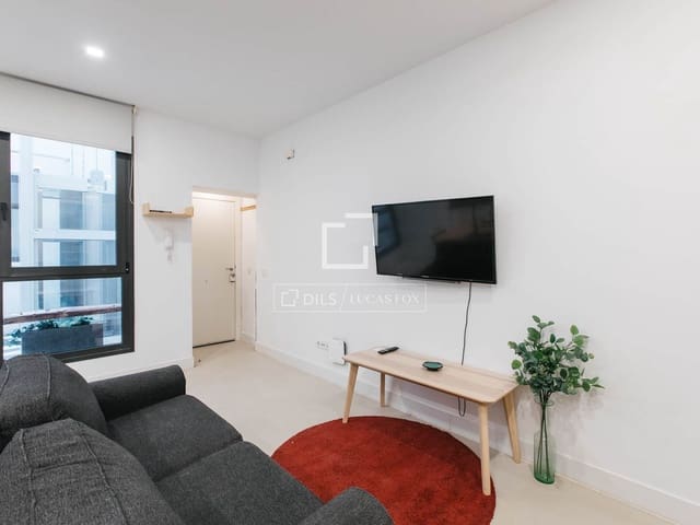 Lejlighed til leje i Madrid by - € 1.600 (Ref: 9640942)