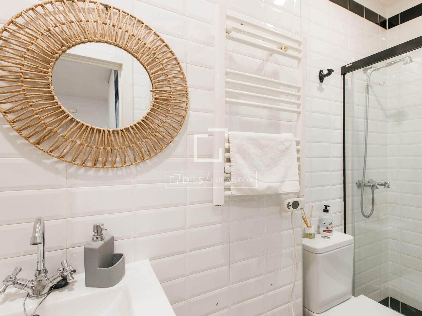 Lejlighed til leje i Madrid by - € 1.600 (Ref: 9640942)