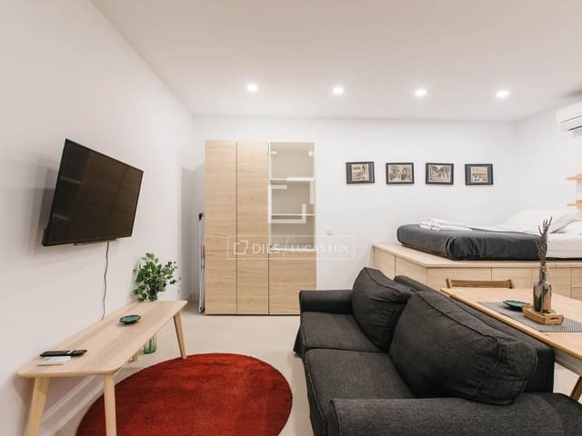 Lejlighed til leje i Madrid by - € 1.600 (Ref: 9640942)