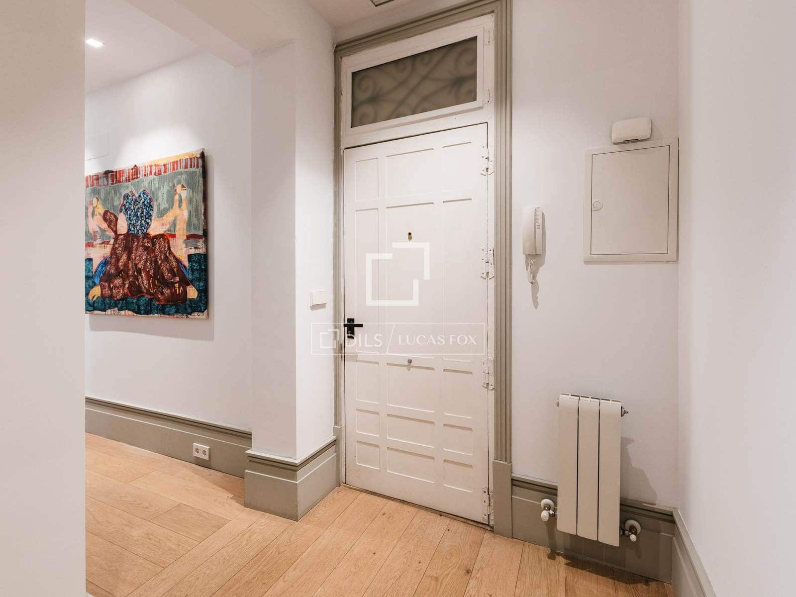 2 quarto Apartamento para arrendar em Madrid cidade - 4 500 € (Ref: 9640943)