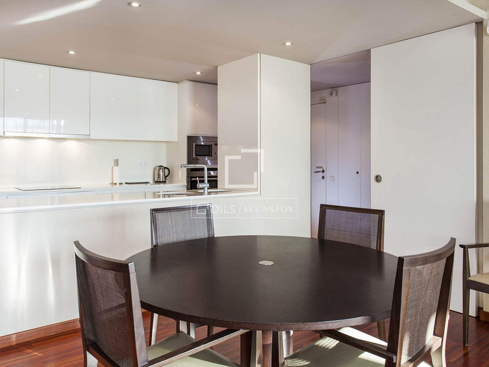 4 bedroom Penthouse for sale in Barcelona city with pool - € 2,200,000 (Ref: 9642868)