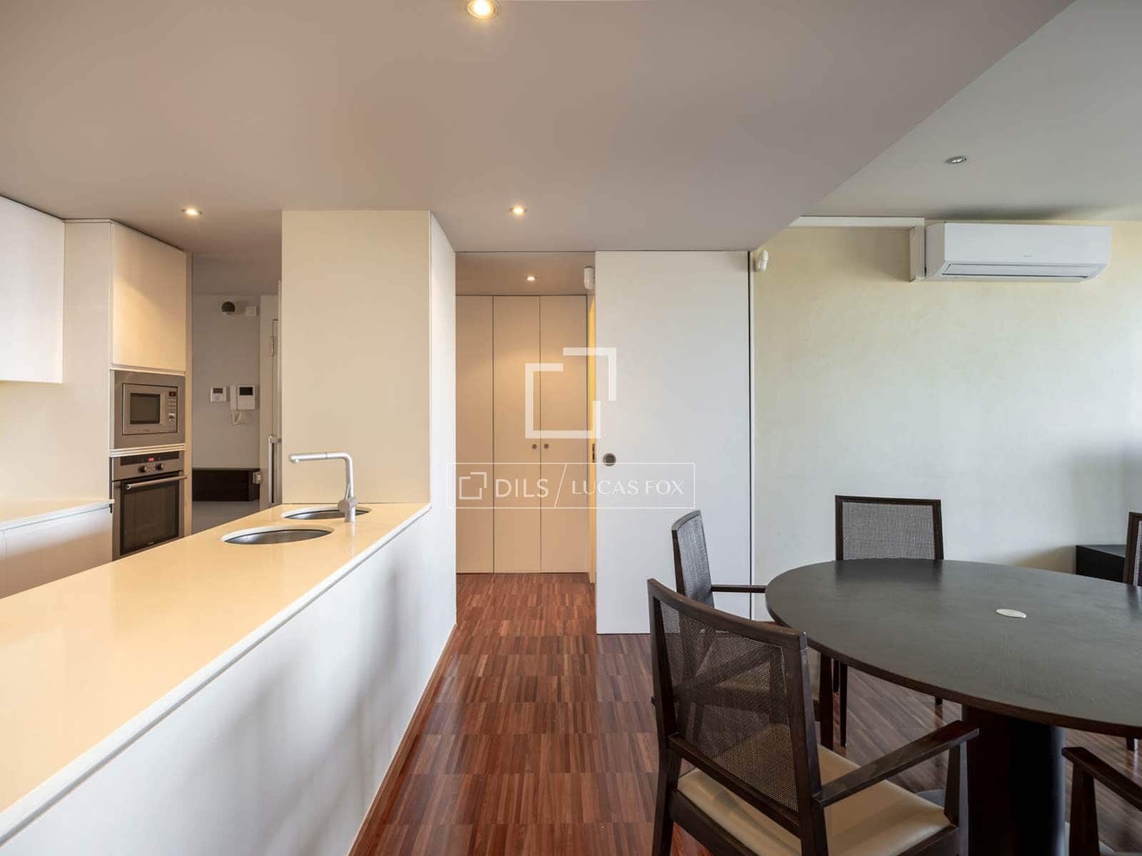 4 bedroom Penthouse for sale in Barcelona city with pool - € 2,200,000 (Ref: 9642868)