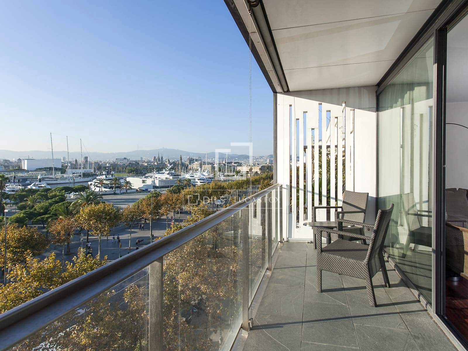 4 bedroom Penthouse for sale in Barcelona city with pool - € 2,200,000 (Ref: 9642868)