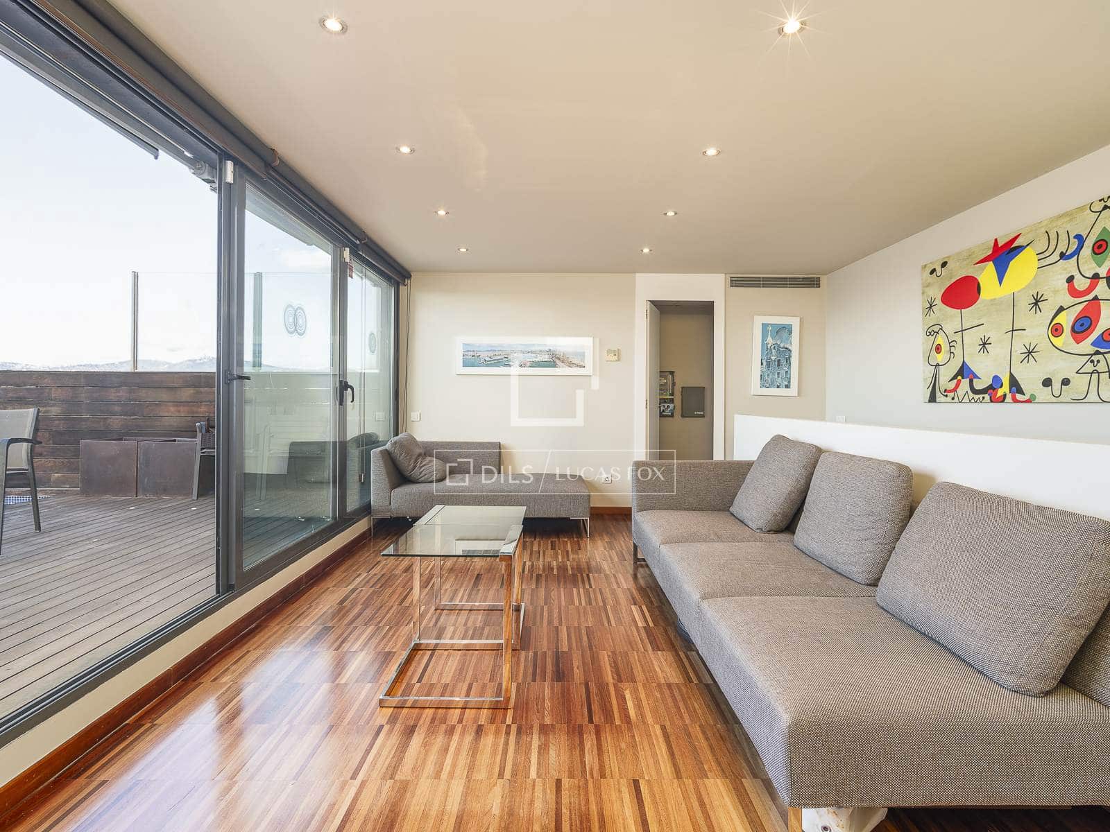 4 bedroom Penthouse for sale in Barcelona city with pool - € 2,200,000 (Ref: 9642868)