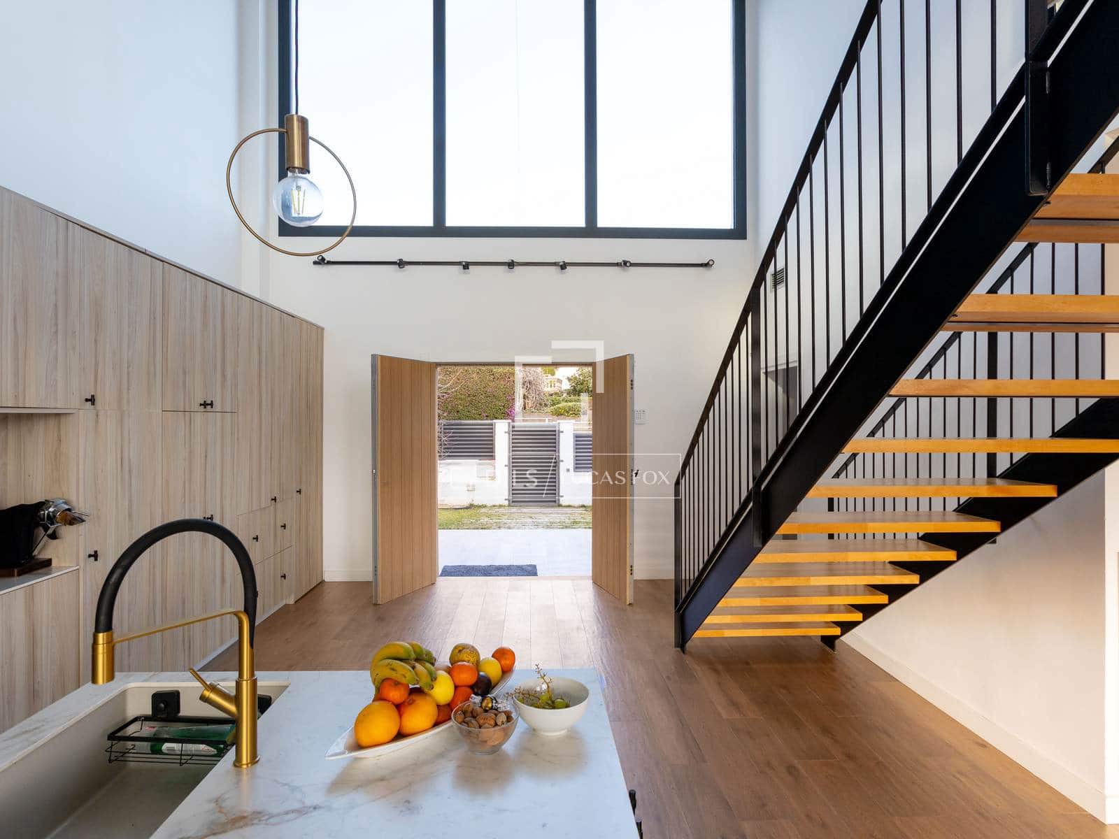 6 quarto Moradia para venda em Premia de Dalt com piscina garagem - 1 450 000 € (Ref: 9642869)