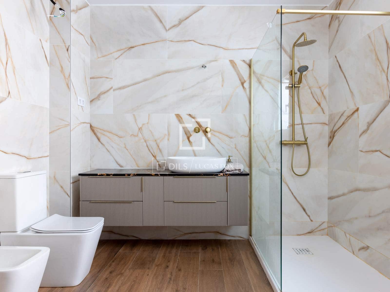 6 quarto Moradia para venda em Premia de Dalt com piscina garagem - 1 450 000 € (Ref: 9642869)