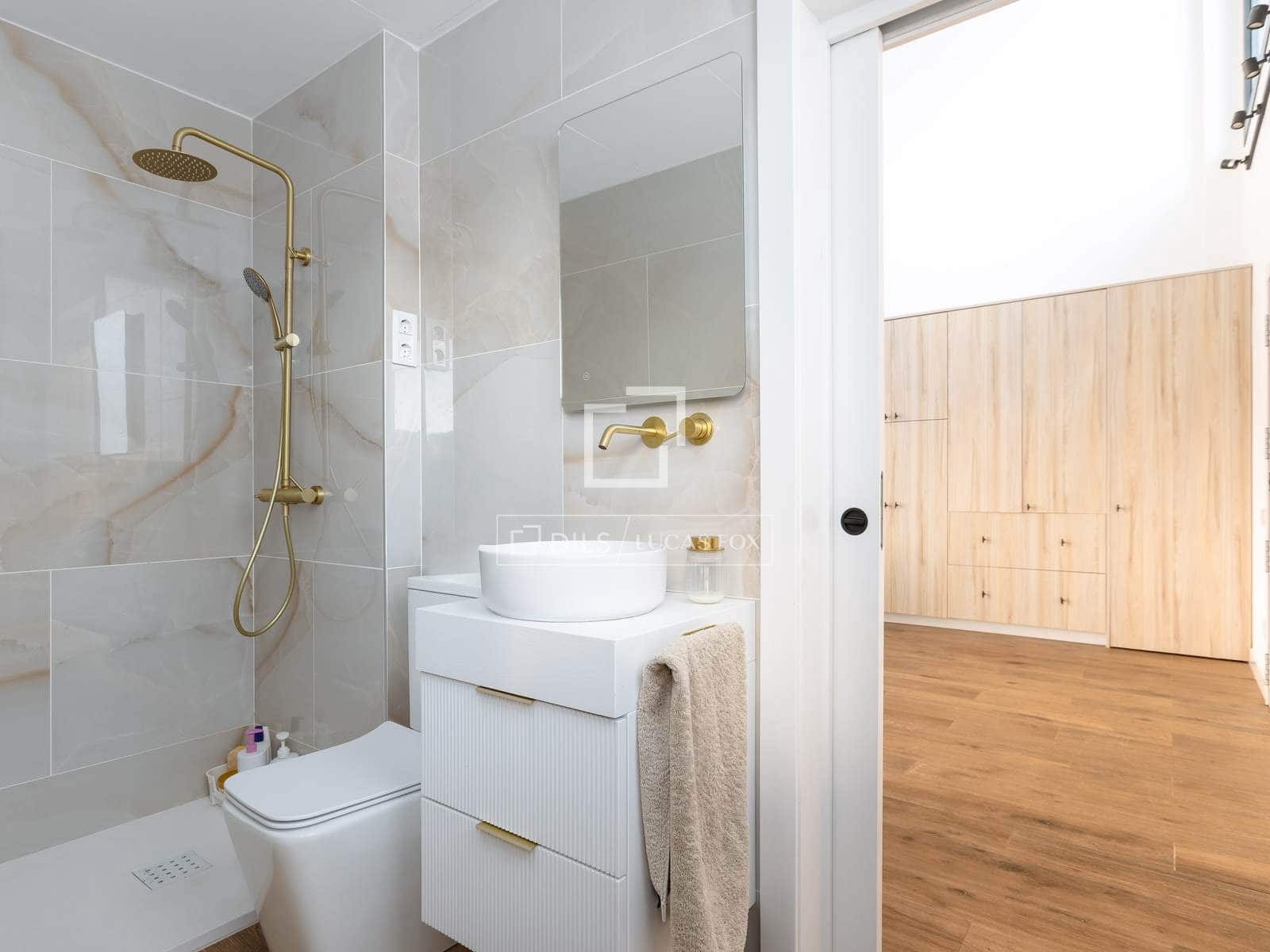 6 quarto Moradia para venda em Premia de Dalt com piscina garagem - 1 450 000 € (Ref: 9642869)