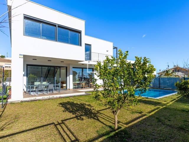 6 quarto Moradia para venda em Premià de Dalt com piscina garagem - 1 450 000 € (Ref: 9642869)