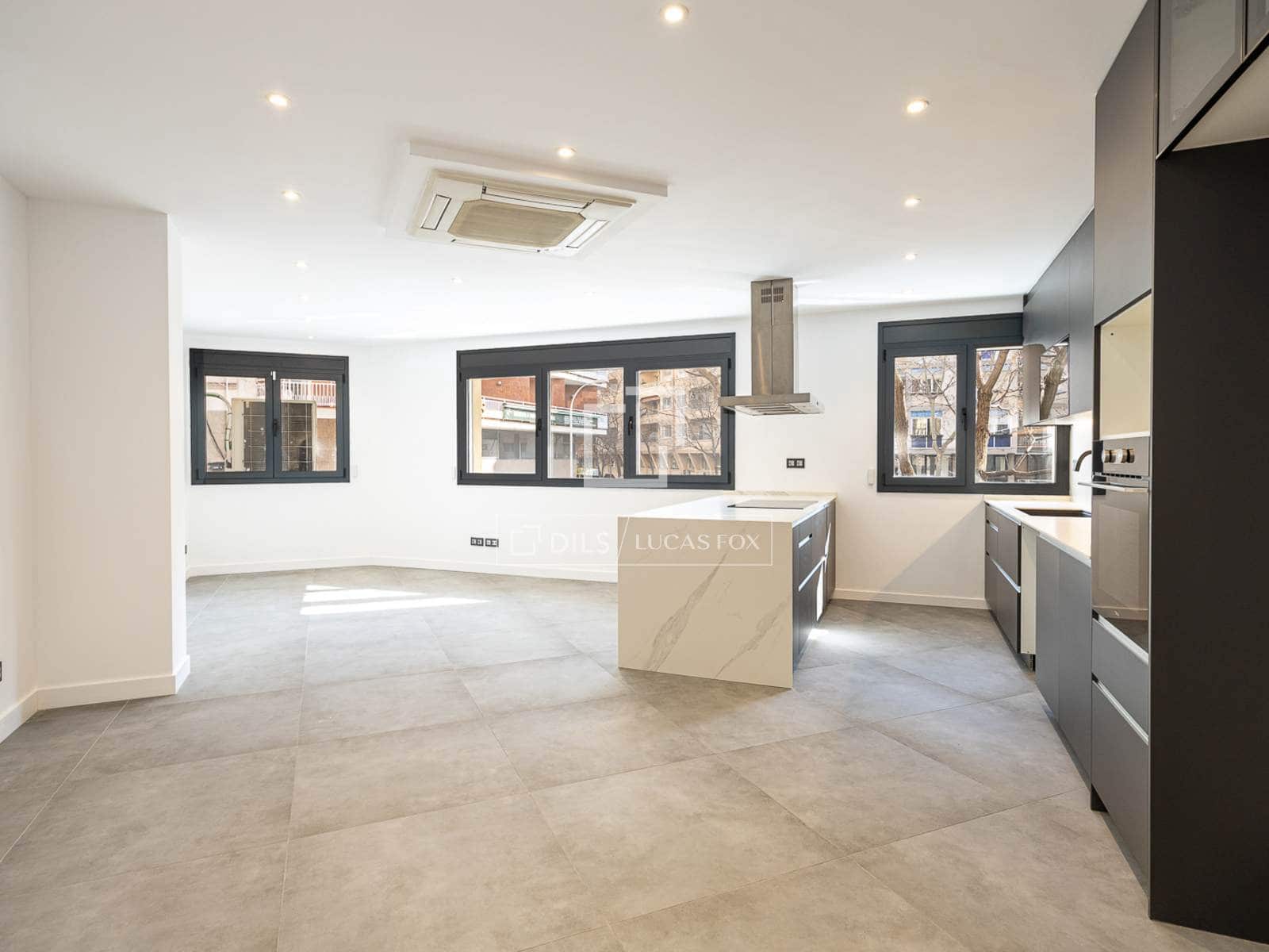 3 quarto Apartamento para venda em Barcelona cidade - 595 000 € (Ref: 9643470)