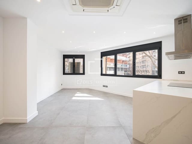 3 quarto Apartamento para venda em Barcelona cidade - 595 000 € (Ref: 9643470)