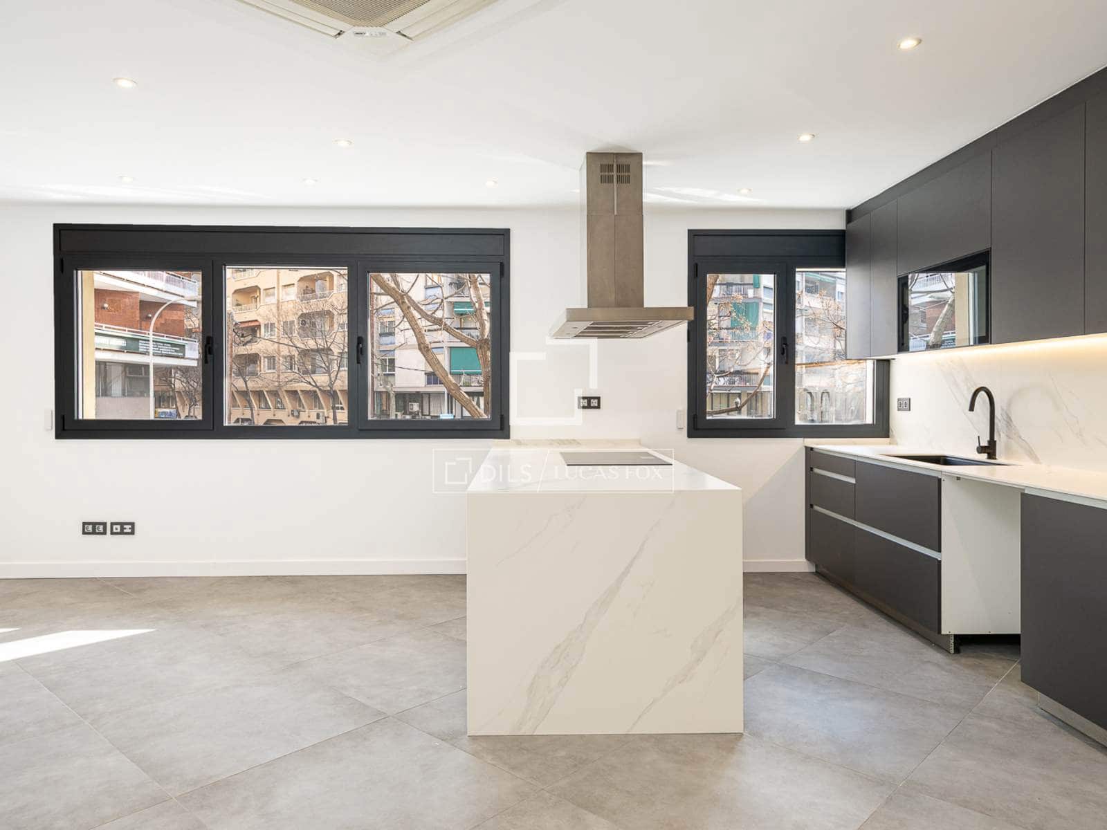 3 quarto Apartamento para venda em Barcelona cidade - 595 000 € (Ref: 9643470)