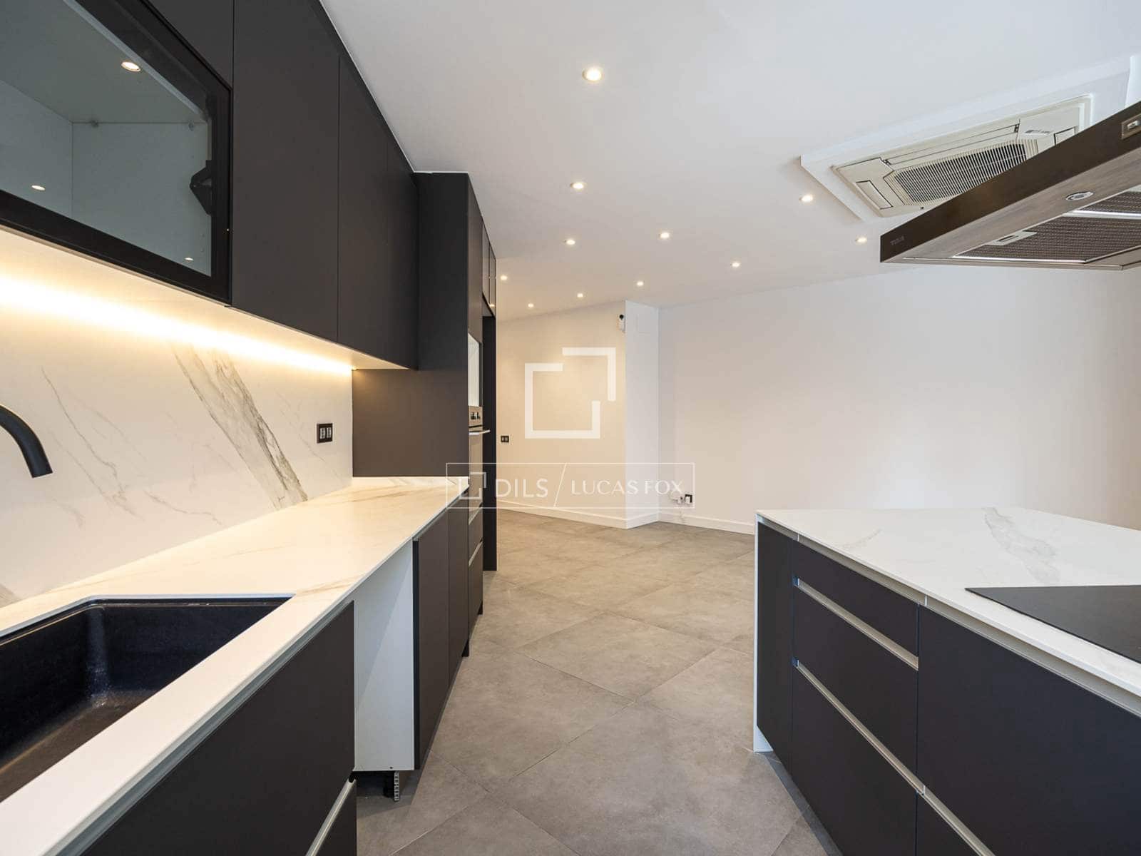 3 quarto Apartamento para venda em Barcelona cidade - 595 000 € (Ref: 9643470)