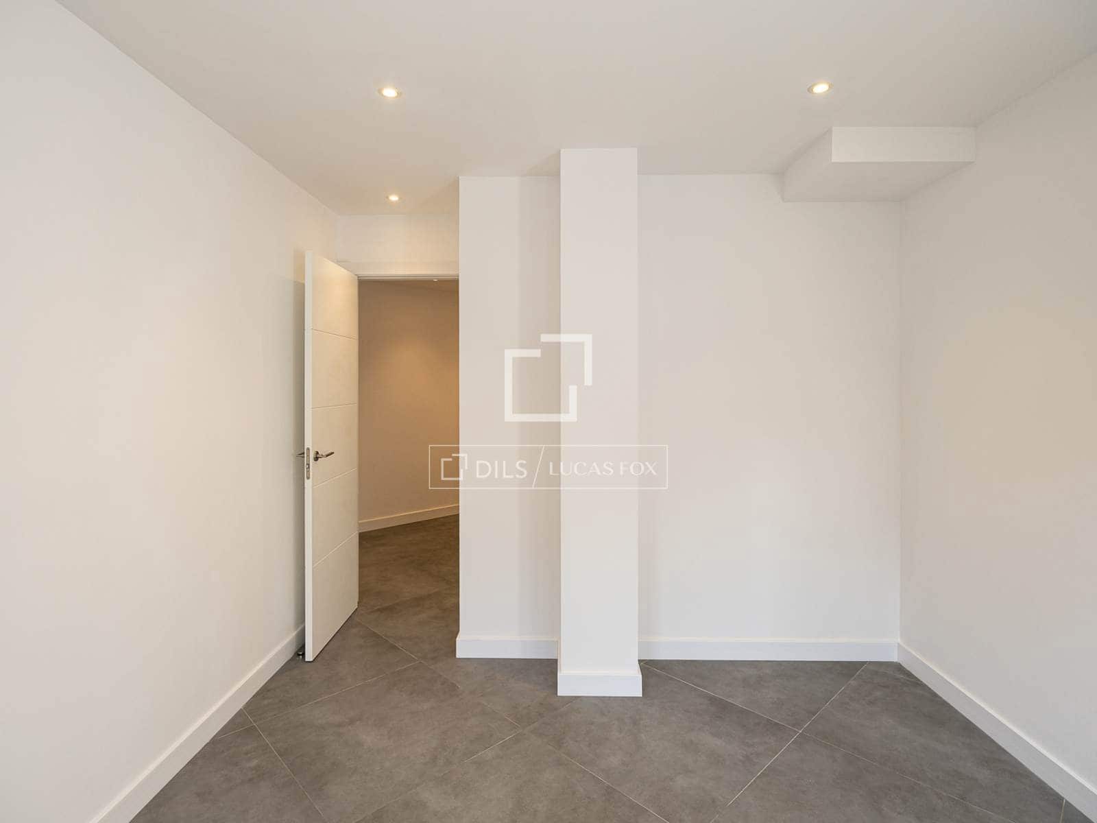 3 quarto Apartamento para venda em Barcelona cidade - 595 000 € (Ref: 9643470)