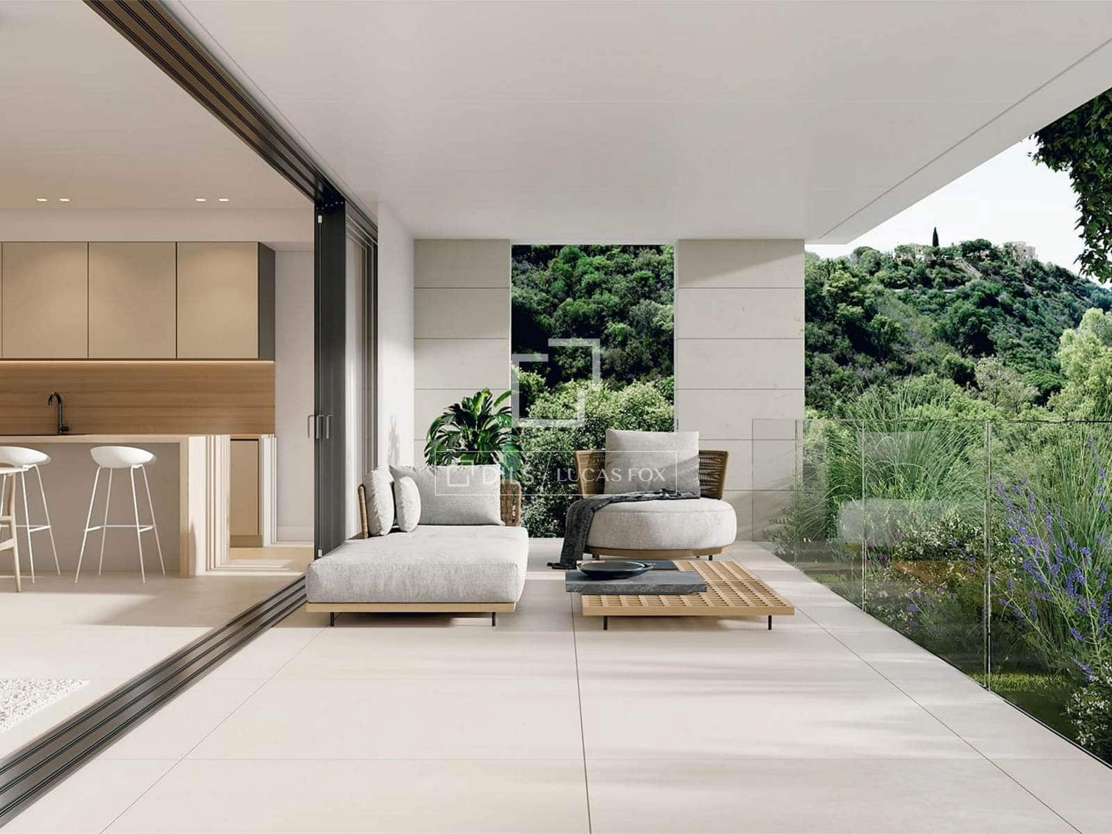 3 bedroom Apartment for sale in Elviria - € 1,275,000 (Ref: 9643471)