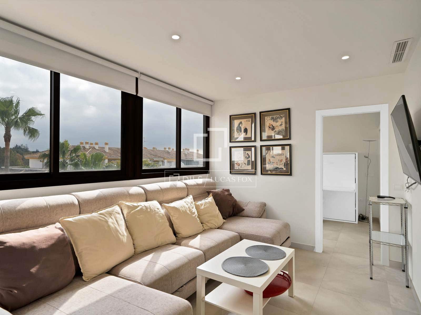 3 Zimmer Penthouse zu verkaufen in Marbella mit Pool Garage - 495.000 € (Ref: 9643476)