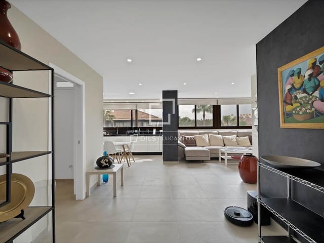 3 Zimmer Penthouse zu verkaufen in Marbella mit Pool Garage - 495.000 € (Ref: 9643476)