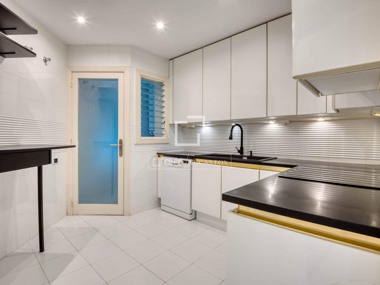 2 sovrum Lägenhet till salu i Platja d'Aro med pool garage - 570 000 € (Ref: 9643477)