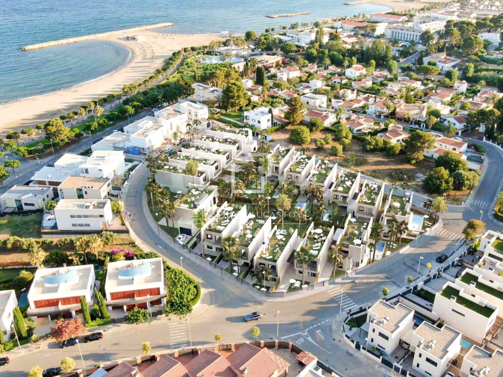 4 soverom Villa til salgs i Cambrils med svømmebasseng garasje - € 1 100 000 (Ref: 9645534)