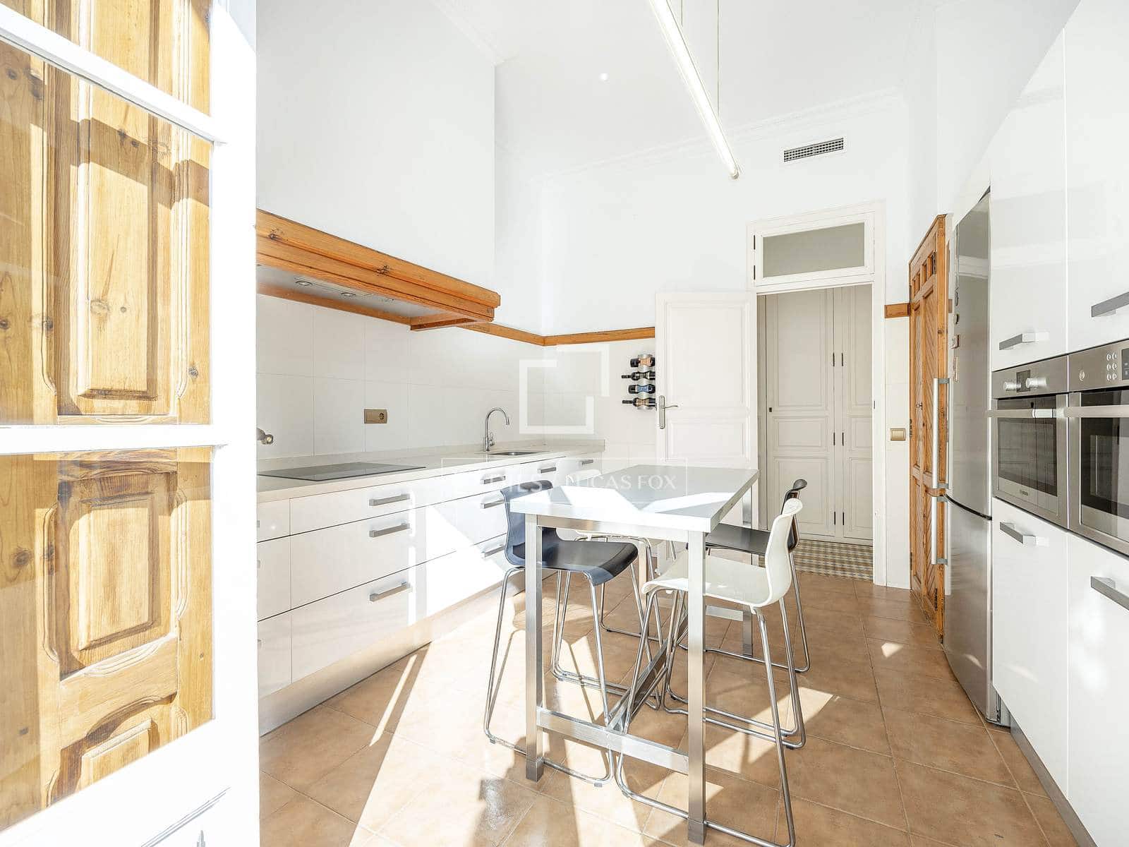 4 sypialnia Apartament na sprzedaż w Miasto Walencja - 1 800 000 € (Ref: 9645535)