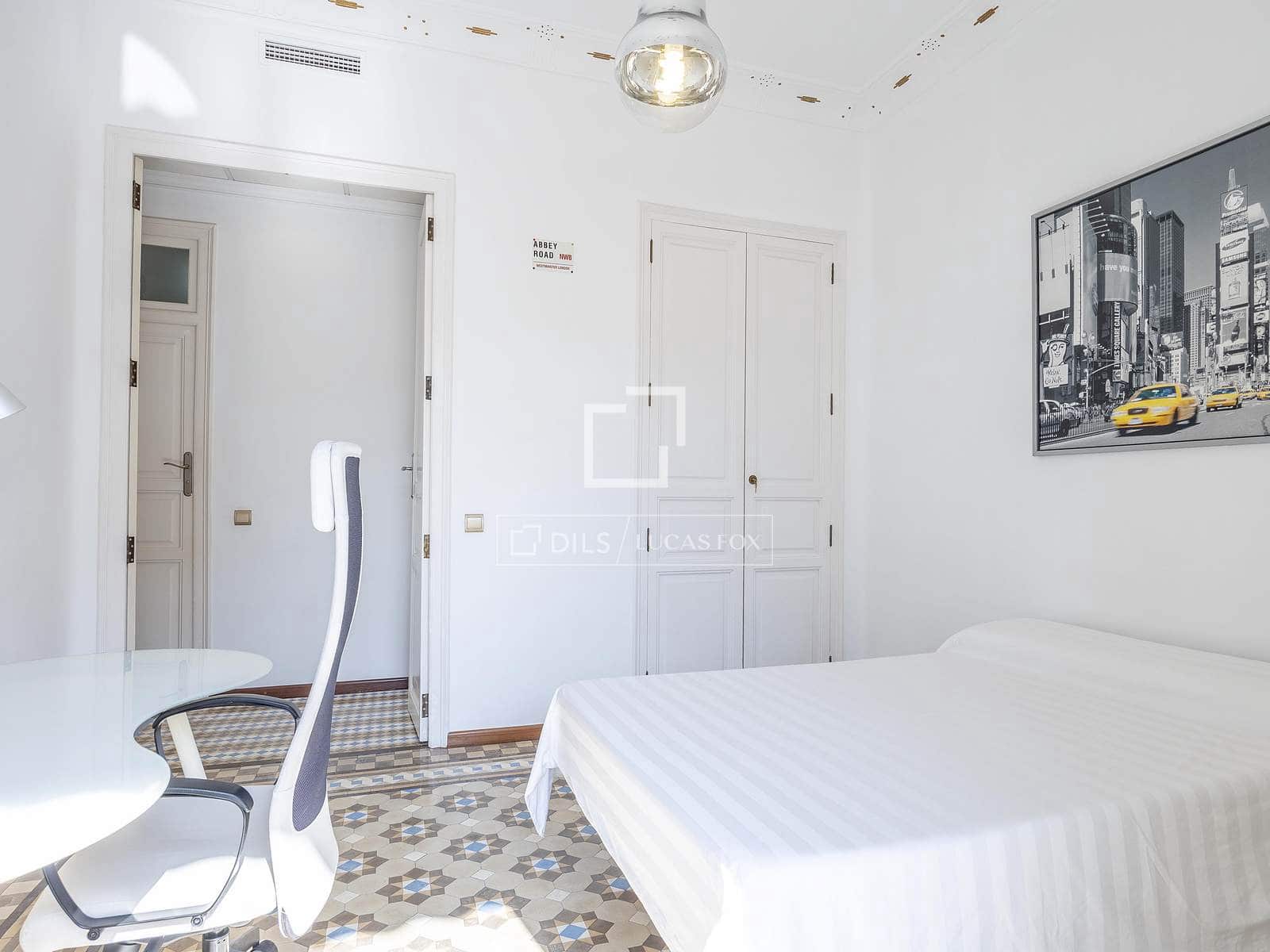 4 sypialnia Apartament na sprzedaż w Miasto Walencja - 1 800 000 € (Ref: 9645535)