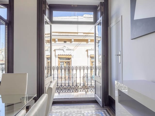 4 sypialnia Apartament na sprzedaż w Miasto Walencja - 1 800 000 € (Ref: 9645535)