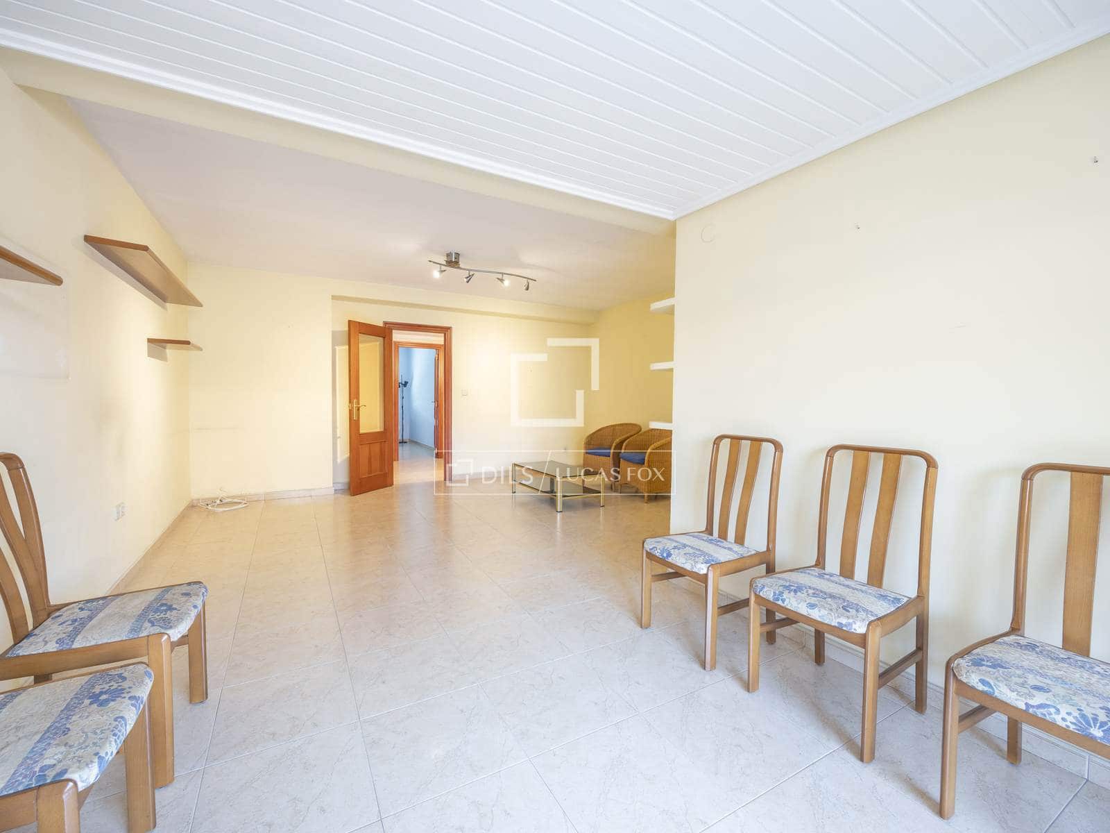 4 slaapkamer Appartement te huur in Valencia stad - € 2.000 (Ref: 9645772)