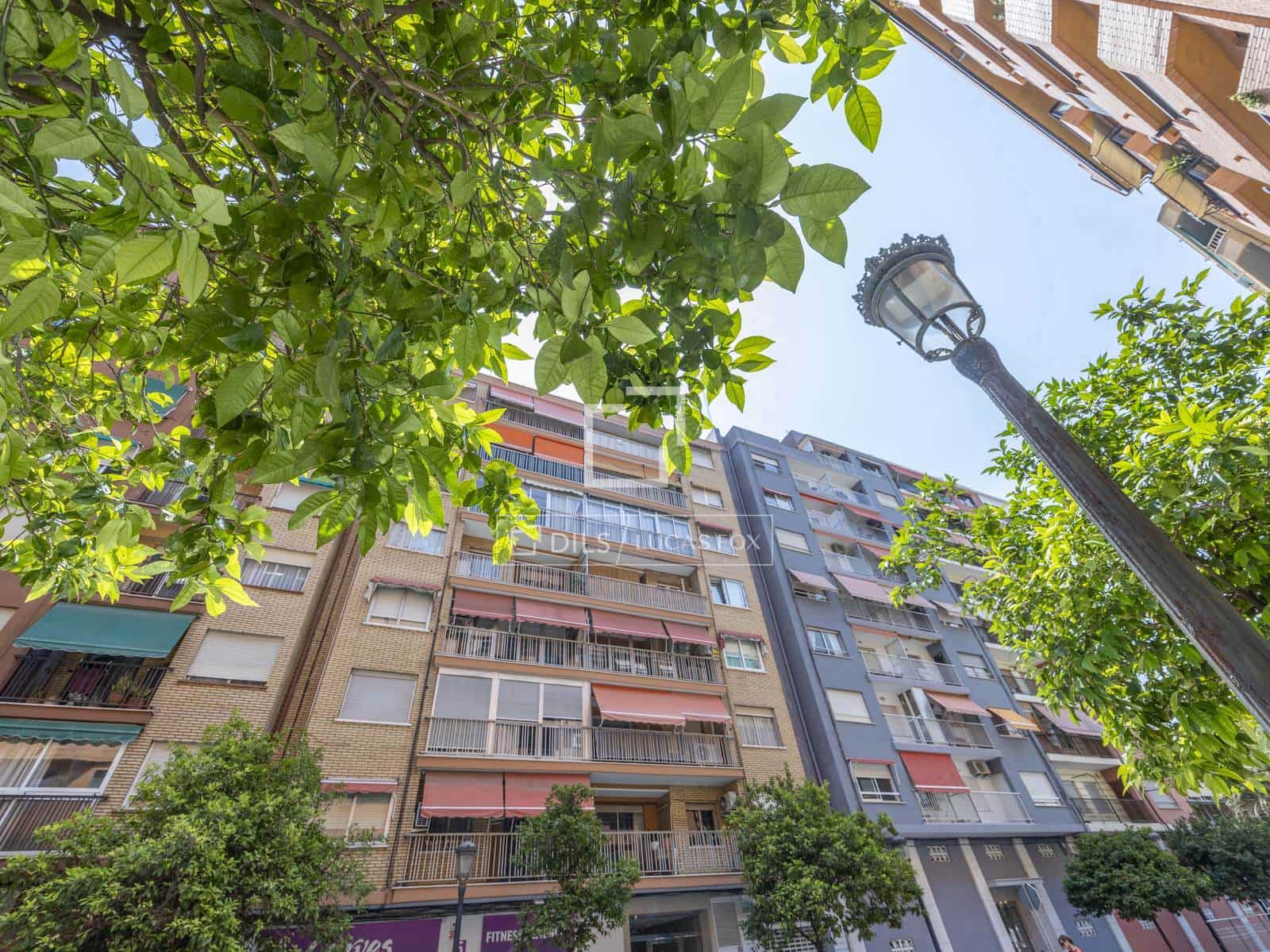 4 bedroom Apartment for rent in Valencia city - € 2,000 (Ref: 9645772)